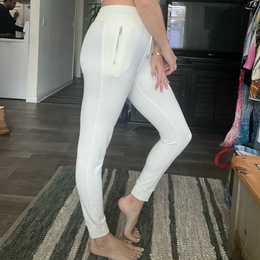 Armani exchange white sweats